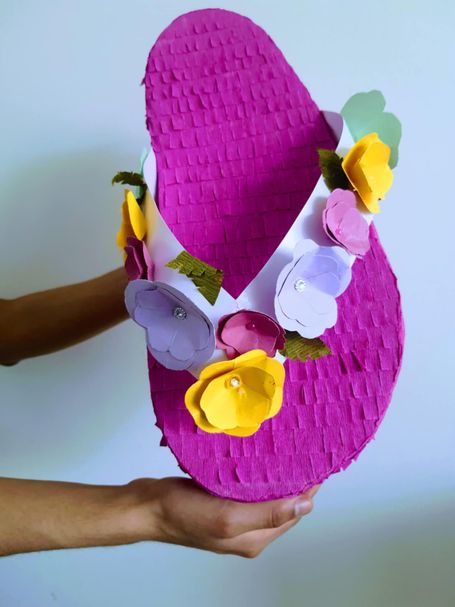 Pinata Sandale 2D